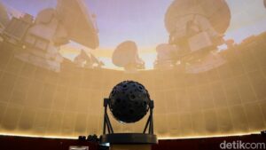 Antusiasme Warga Membludak, Tiket Planetarium TIM Ludes Terjual Setelah 13 Tahun Tutup