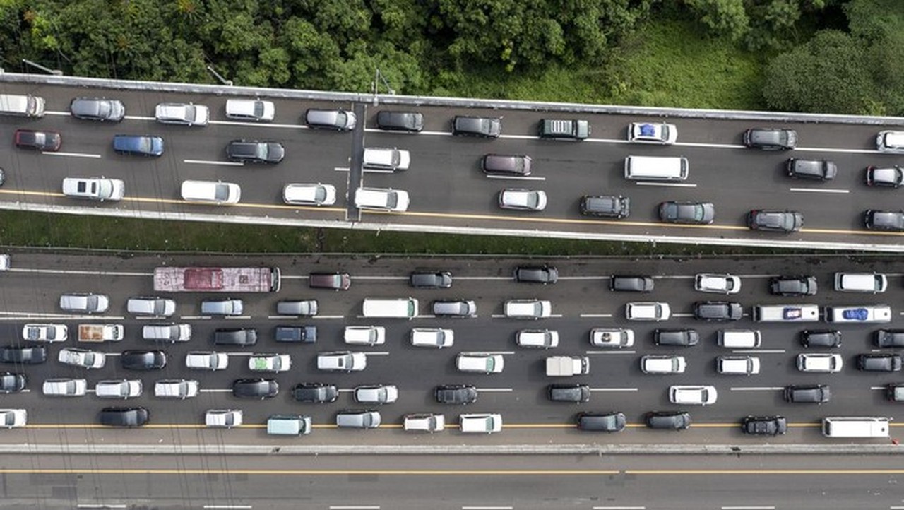 Foto: Ilustrasi Lalu Lintas Di Tol (antara Foto/m Risyal Hidayat)