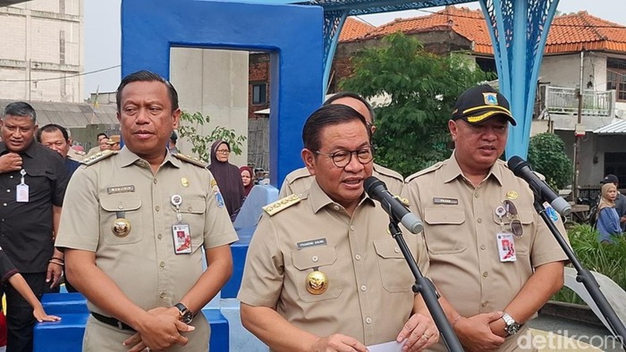 Foto: Gubernur Dki Jakarta Pramono Anung (tengah) (b Belia/detikcom)