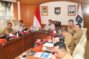 Mendagri Tito Karnavian Mendesak Pemda Sumatera Percepat Pendataan Rumah Rusak Pascabencana