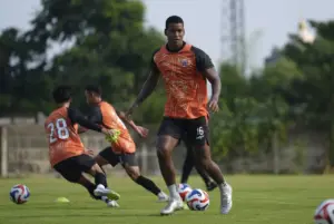 Resmi! Persija Lepas Alan Cardoso Usai Datangkan Shayne Pattynama