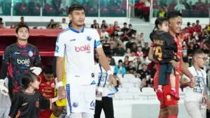 Alasan Ahmad Alfarizi Serahkan Jabatan Kapten Arema FC ke Hansamu Yama