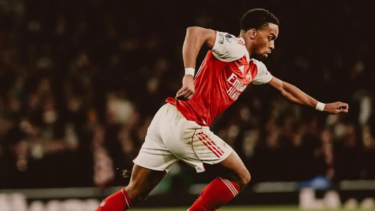Arsenal Hadapi Krisis Pemain Jelang Hadapi Sunderland Julian Timber Terancam Absen