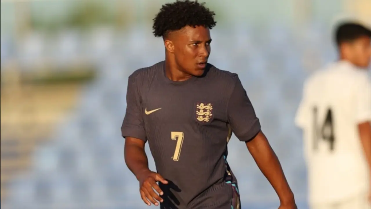 Barcelona Selangkah Lagi Rekrut Ajay Tavares Pemain Berusia 16 Tahun Dari Norwich City