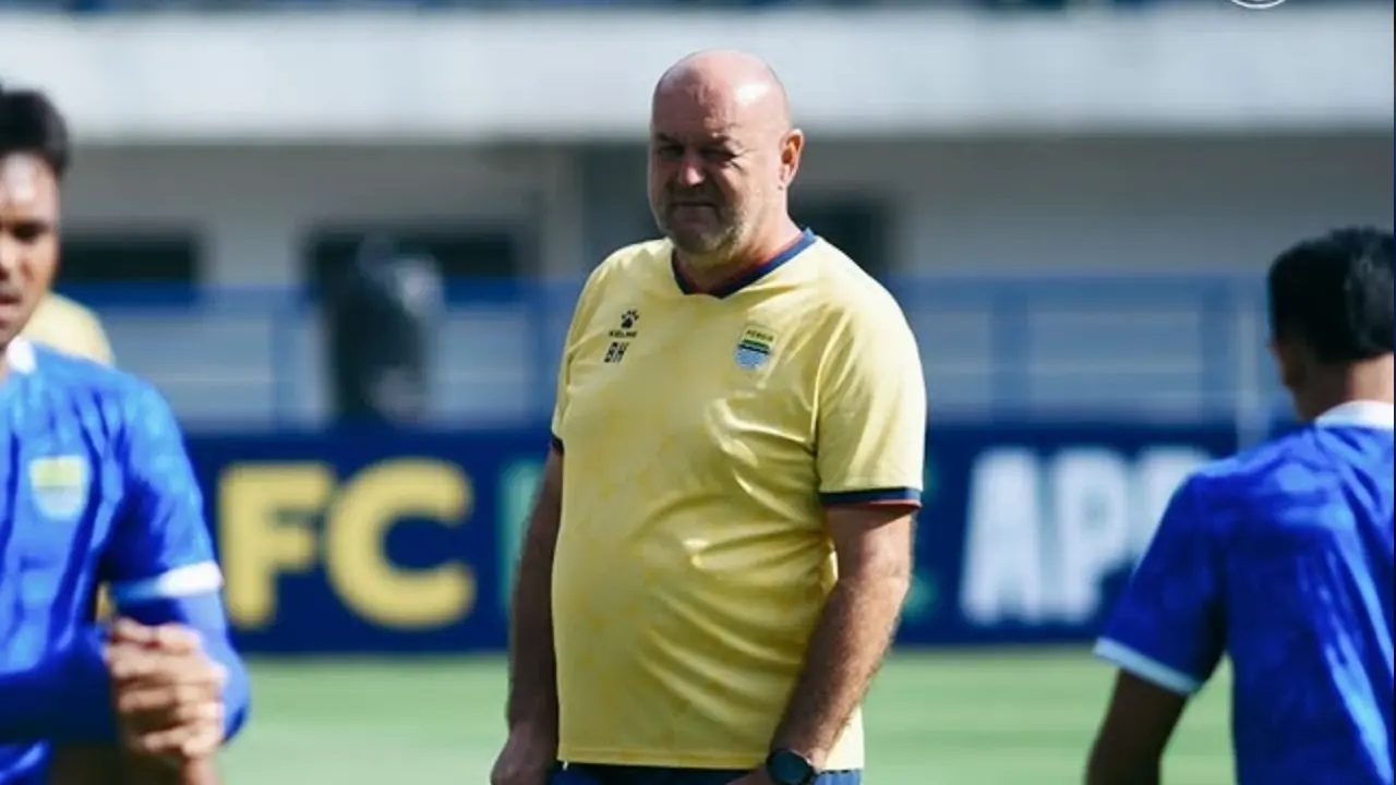 Bojan Hodak Bidik Gelar Ketiga Beruntun Liga 1 Untuk Persib Bandung Usai Gagal Di Acl 2