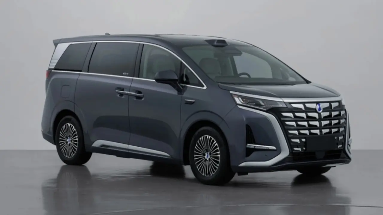 Denza D9 Edisi 2026 Dapat Upgrade Besar Tenaga 550 Hp Baterai Lebih Besar Dan Interior Mewah