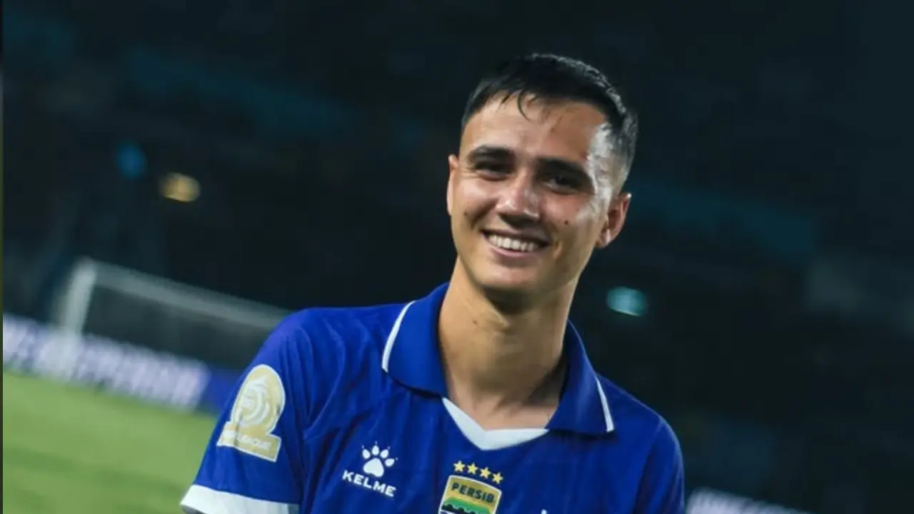 Eliano Reijnders Puji Lini Belakang Persib Bandung Tahan Banting Lawan Persita