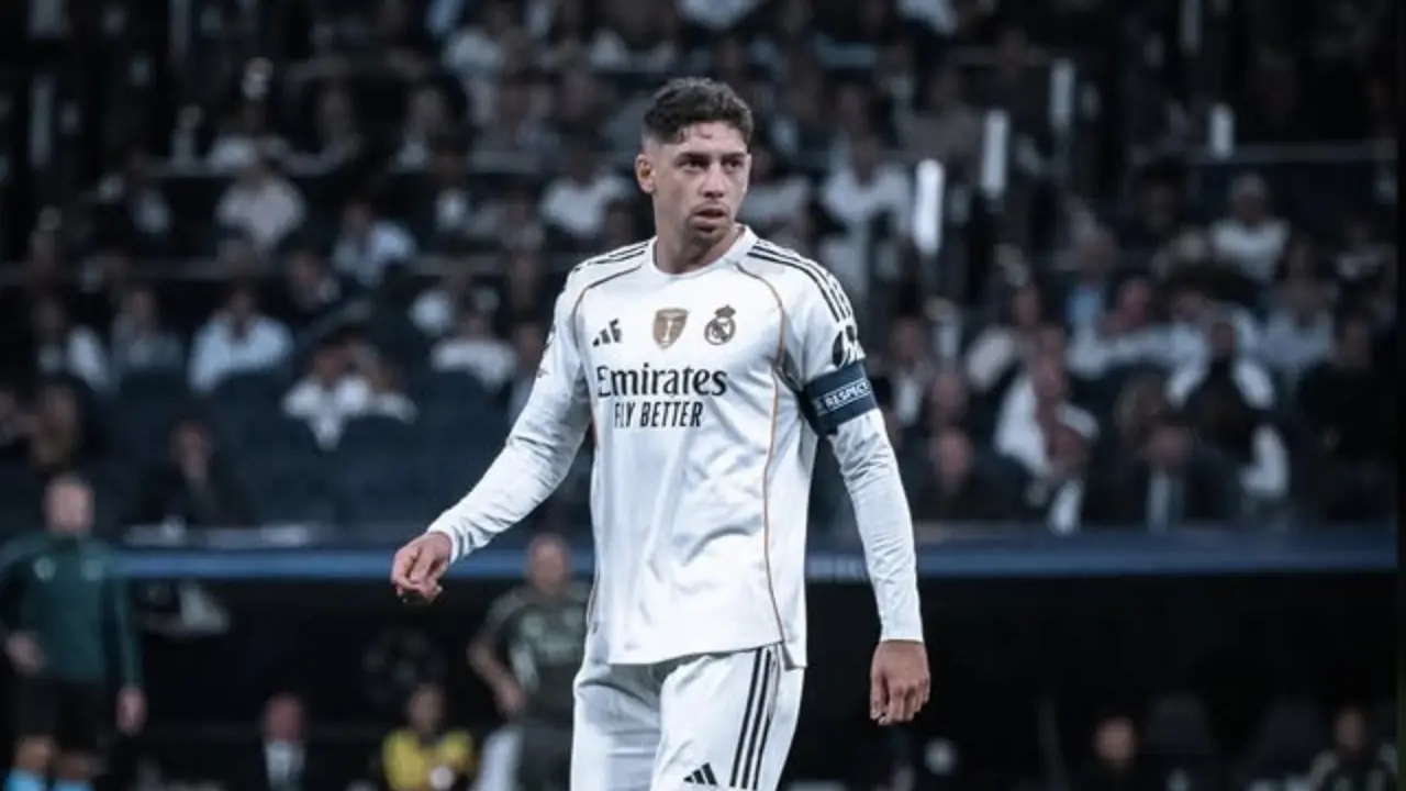 Fede Valverde Klarifikasi Aksi Pukul Kotak Pendingin Dalam Laga Real Madrid Lawan Real Sociedad (1)