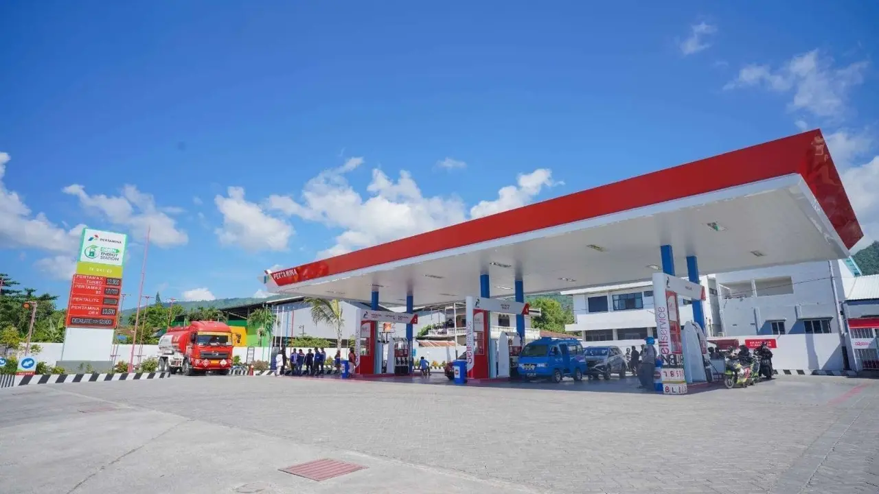 Harga Bbm Pertamina Resmi Turun Mulai Hari Ini Cek Perbandingannya Di Tiap Wilayah