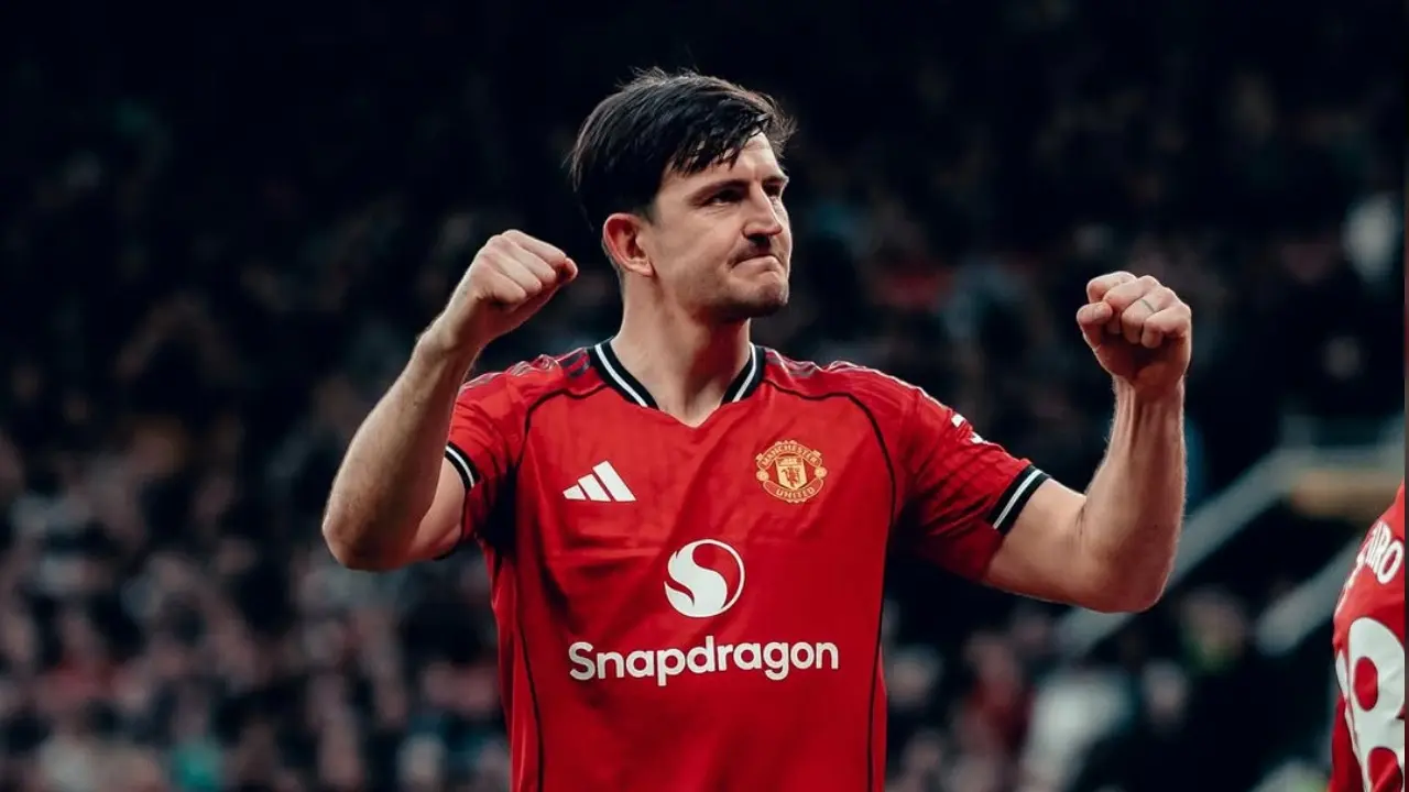 Harry Maguire Puji Peran Penting Jonny Evans Dalam Staf Kepelatihan Manchester United