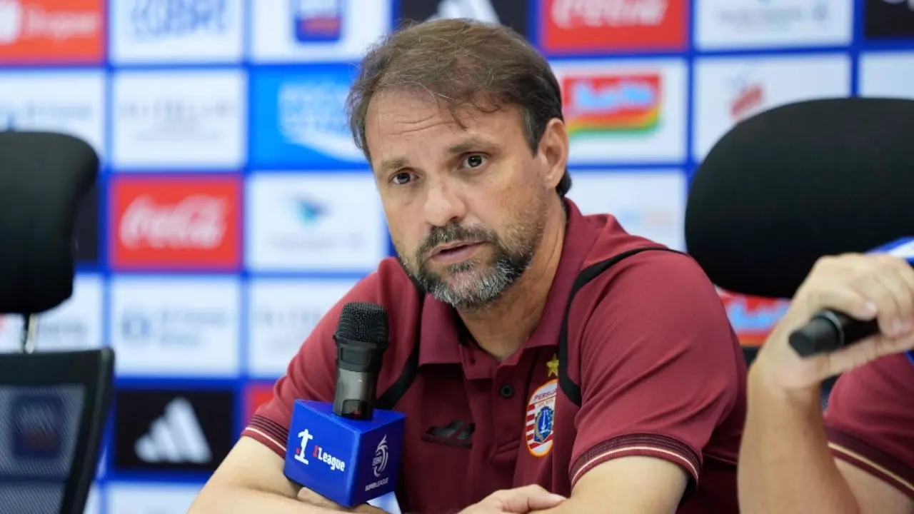 Isu Mauro Zijlstra Ke Persija Menguat Mauricio Souza Akhirnya Beri Respons