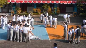 Jam Masuk Sekolah Saat Puasa Ramadan 2026, Simak Aturan SEB 3 Menteri dan Kebijakan Daerah