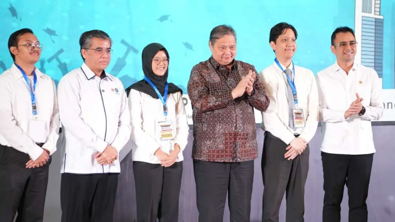 Kemnaker Naikkan Uang Saku Peserta Magang Nasional Mulai 2026