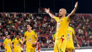 Klasemen Terbaru Liga 1 Usai Persebaya dan Persijap Jepara Meraih Kemenangan