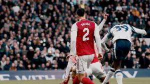 Klasemen Terbaru Liga Inggris: Arsenal Kokoh di Puncak Usai Permalukan Tottenham Hotspur 1-4