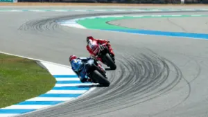Kontroversi Pembuka MotoGP 2026, Michele Pirro Jadi Pembalap Pertama Terkena Penalti