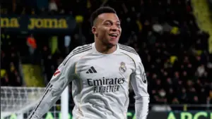 Kylian Mbappe Diragukan Tampil Lawan Real Sociedad Akibat Cedera Lutut Kiri