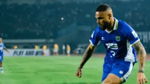Layvin Kurzawa Lakoni Debut Manis di Liga 1, Antarkan Persib Libas Madura United