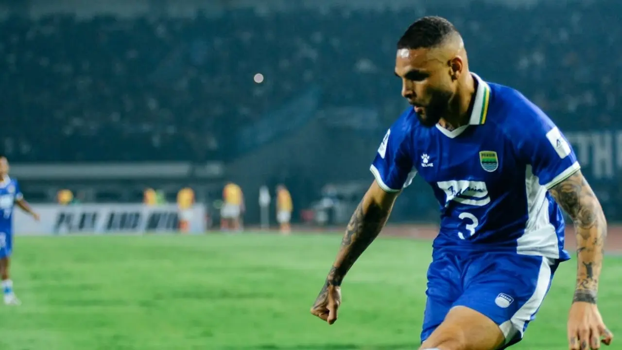 Layvin Kurzawa Lakoni Debut Manis Di Liga 1 Antarkan Persib Libas Madura United
