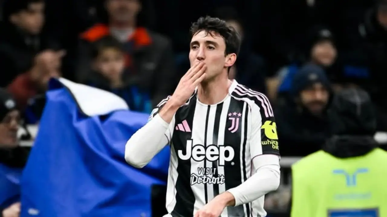Liverpool Dan Man City Pantau Situasi Andrea Cambiaso Juventus Pasang Harga 60 Juta
