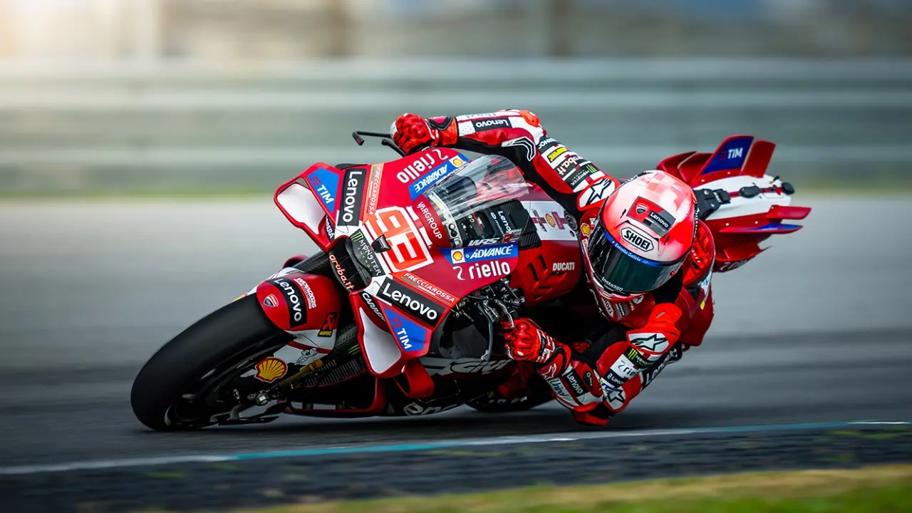 Marc Marquez Disebut Hancurkan Performa Bagnaia Musim 2025 Panaskan Persaingan Internal Jelang Motogp 2026