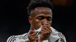 Mendapat Kartu Kuning Kelima Lawan Rayo Vallecano, Vinicius Dilarang Main Lawan Valencia