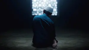 Panduan Tata Cara Salat Tarawih Mandiri di Rumah, Lengkap dari Niat hingga Witir