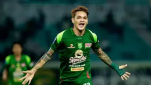 Persebaya Optimistis Hadapi Persib, Bernardo Tavares Ingin Pemain Asuhannya Percaya Diri