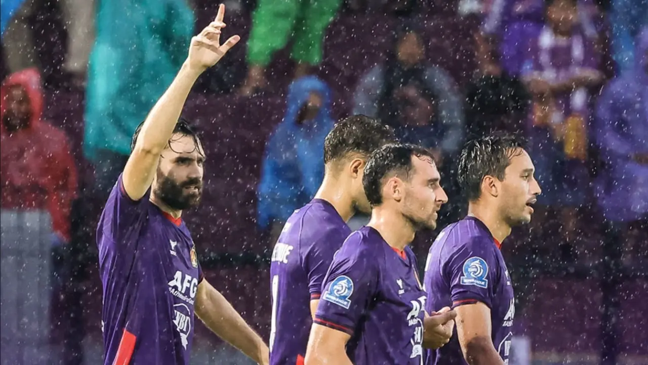 Persik Kediri Amankan Kemenangan 2 1 Atas Dewa United Fc