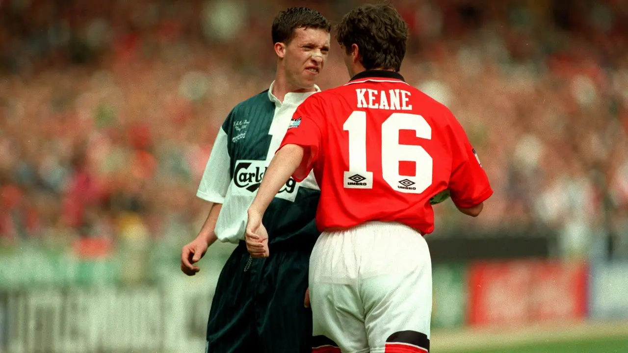 Phil Neville Ungkap Roy Keane Sering Ribut Dengan Gary Neville Di Manchester United