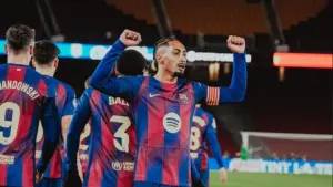 Raphinha Akui Suka Bergosip di Ruang Ganti Barcelona