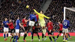 Senne Lammens Puji Pertahanan Solid Manchester United Sejak Era Michael Carrick
