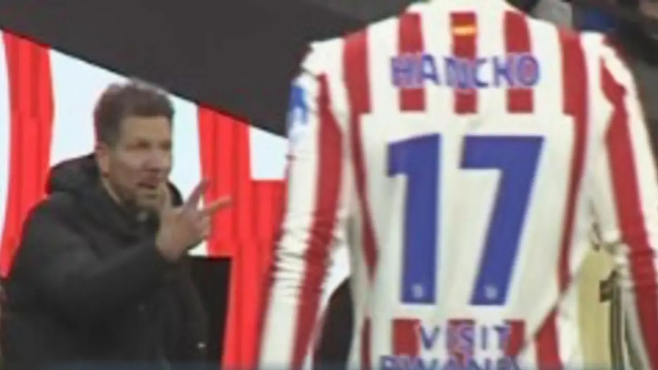 Simeone Diduga Ejek Lamine Yamal Dengan Gestur Tiga Jari Usai Permalukan Barcelona 4 0