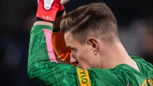Ter Stegen Tulis Pesan Menyentuh Usai Alami Cedera Parah di Girona