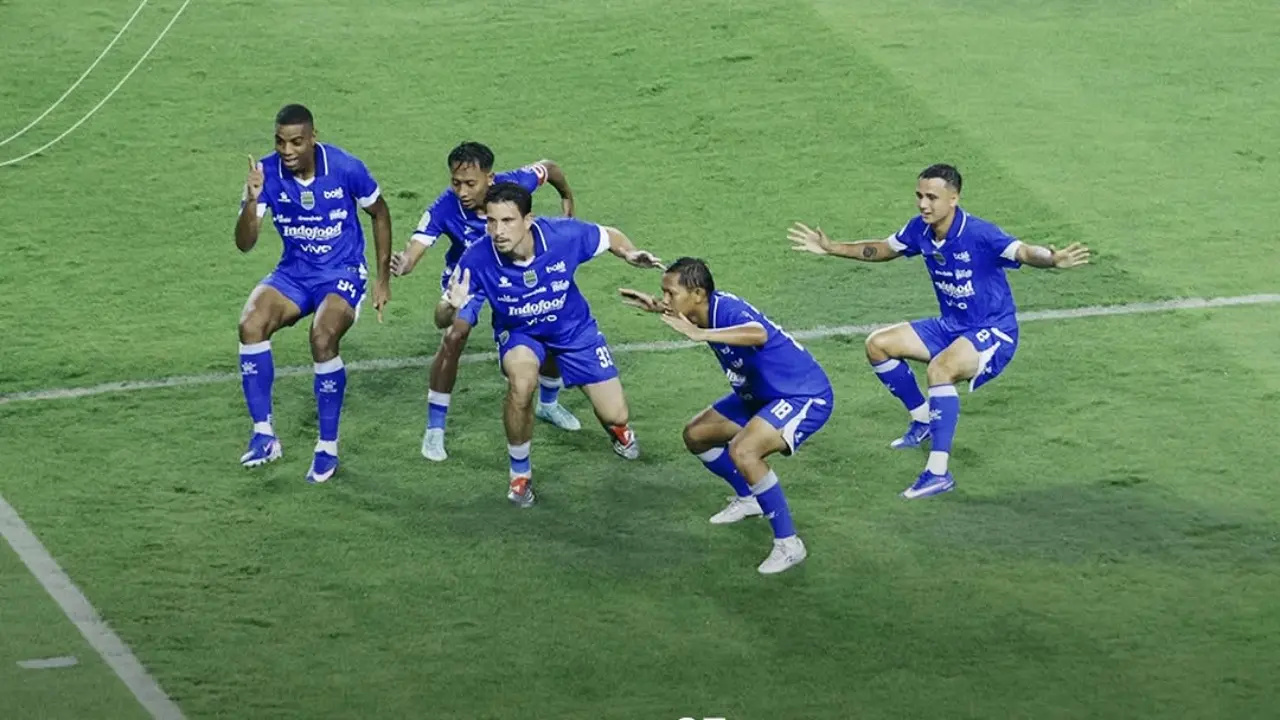 Tiga Fakta Penting Kemenangan Persib Bandung Atas Malut United 2 0