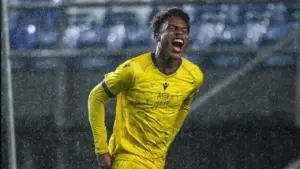 Zebedee Kennedy Cetak Gol Debut Senior dan Ungkap Keinginan Bela Manchester United