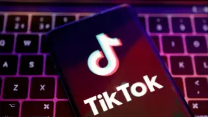 Uni Eropa Desak TikTok Ubah Desain ‘Adiktif’ Demi Lindungi Remaja dan Anak-anak
