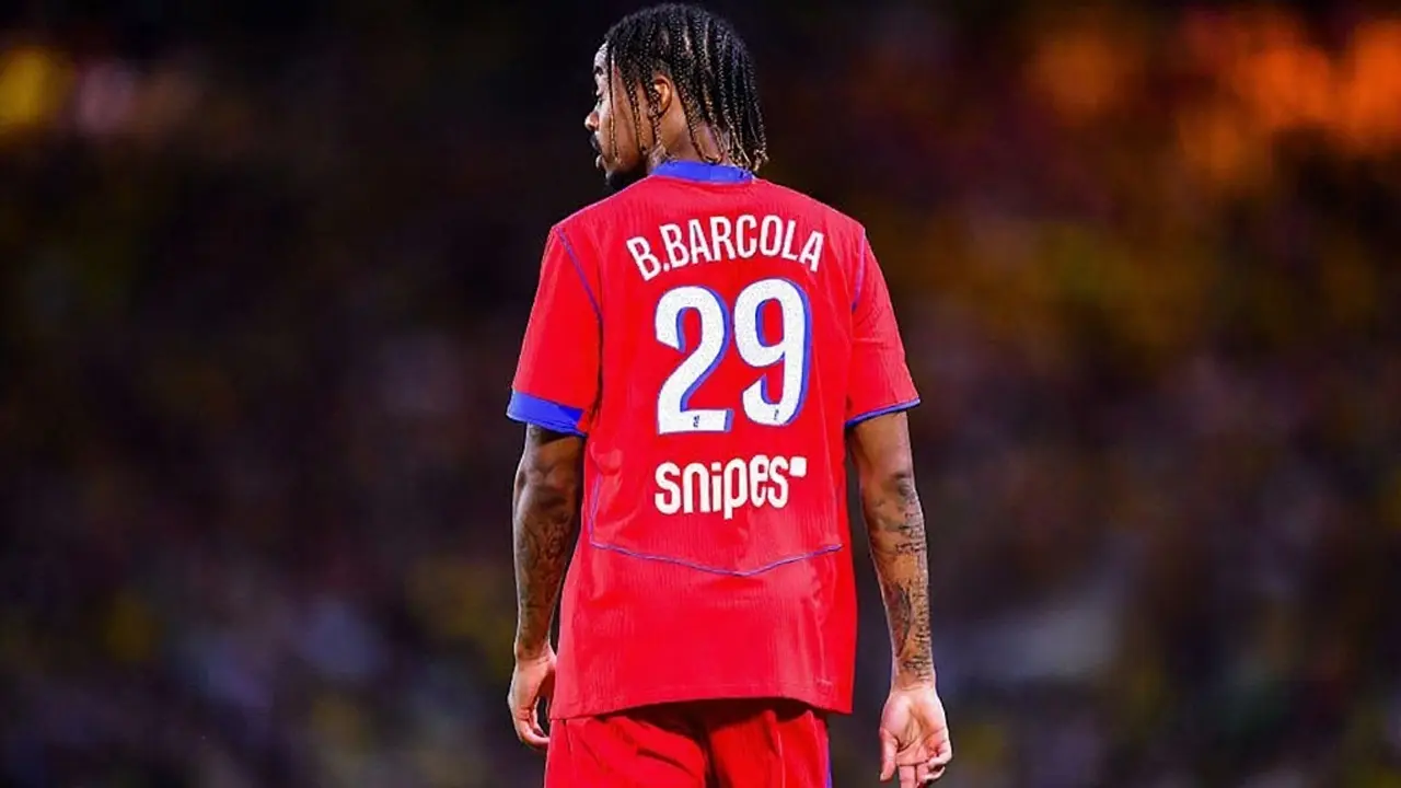 Bintang Psg Bradley Barcola Alami Cedera Ligamen Parah Saat Hadapi Chelsea Di Liga Champions
