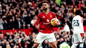 Bruno Fernandes Beberkan Keputusan VAR dan Kartu Merah saat Manchester United vs Crystal Palace