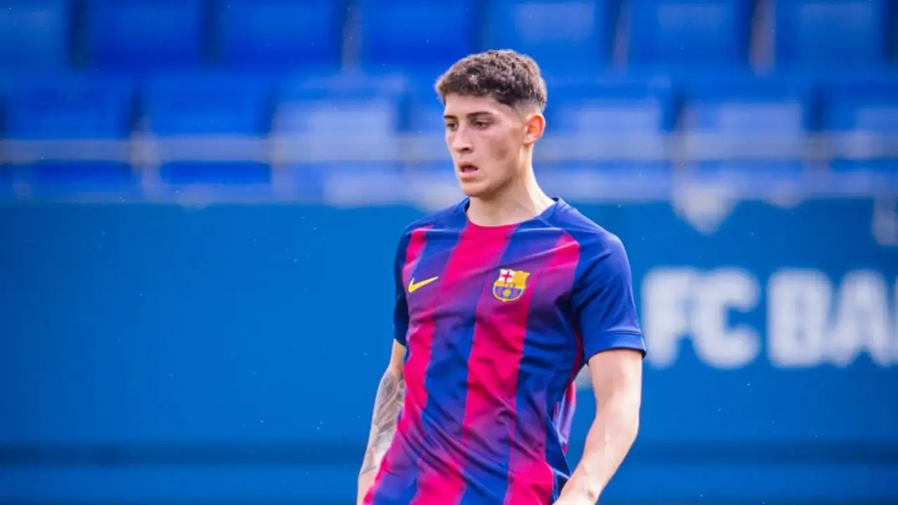 Hansi Flick Memanggil Patricio Pacifico ke Latihan Tim Utama Barcelona