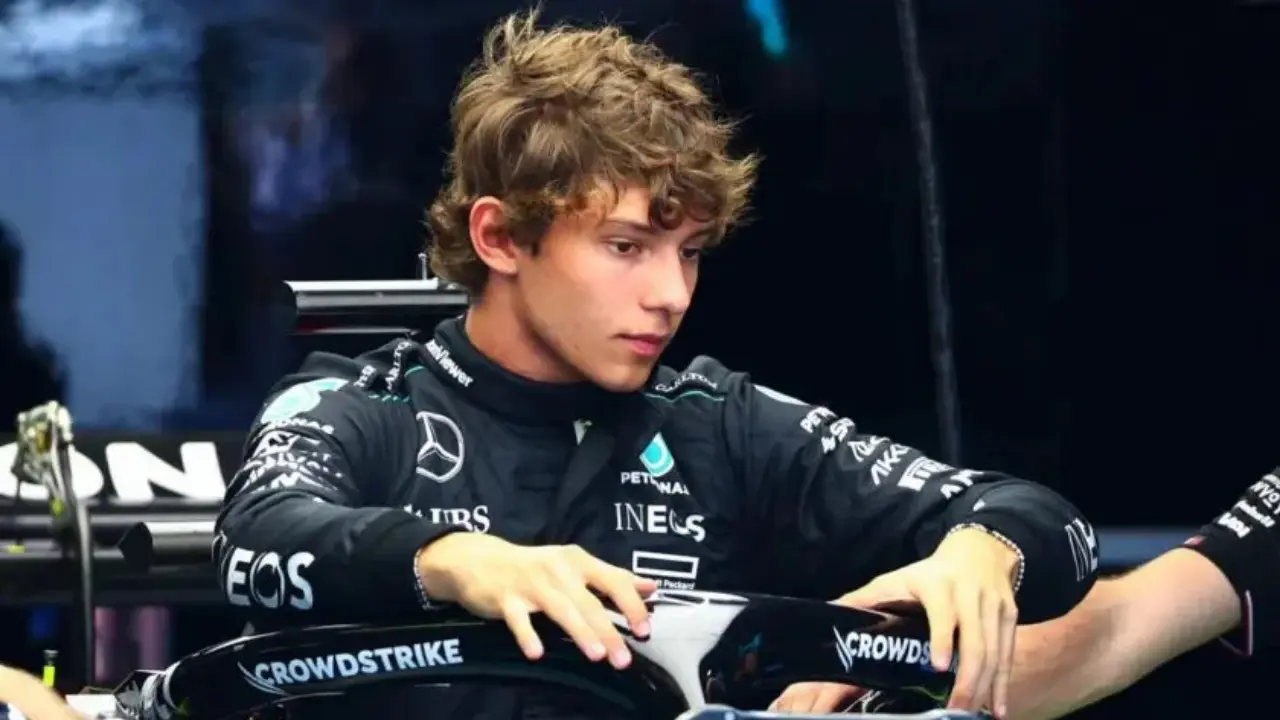 Drama Kualifikasi F1 Gp China 2026 Antonelli Rebut Pole Setelah Russell Bermasalah