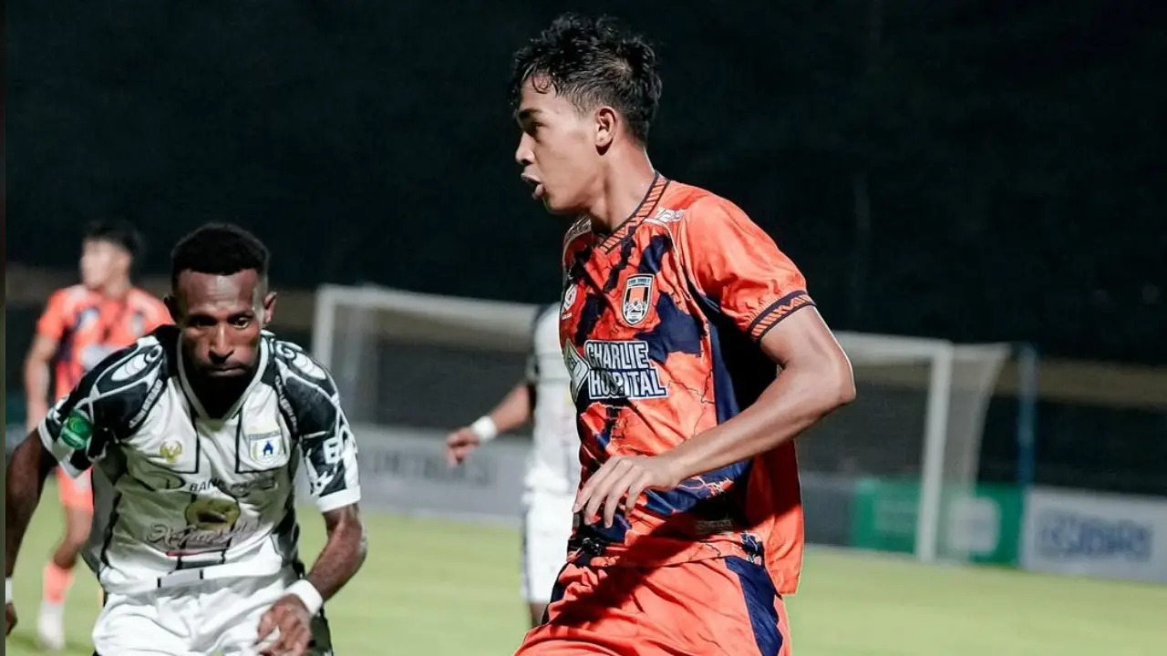 Hasil Kendal Tornado Vs Persipura Jayapura 2 1 Ragil Bersinar Williams Lugo Cetak Gol Di Akhir Laga