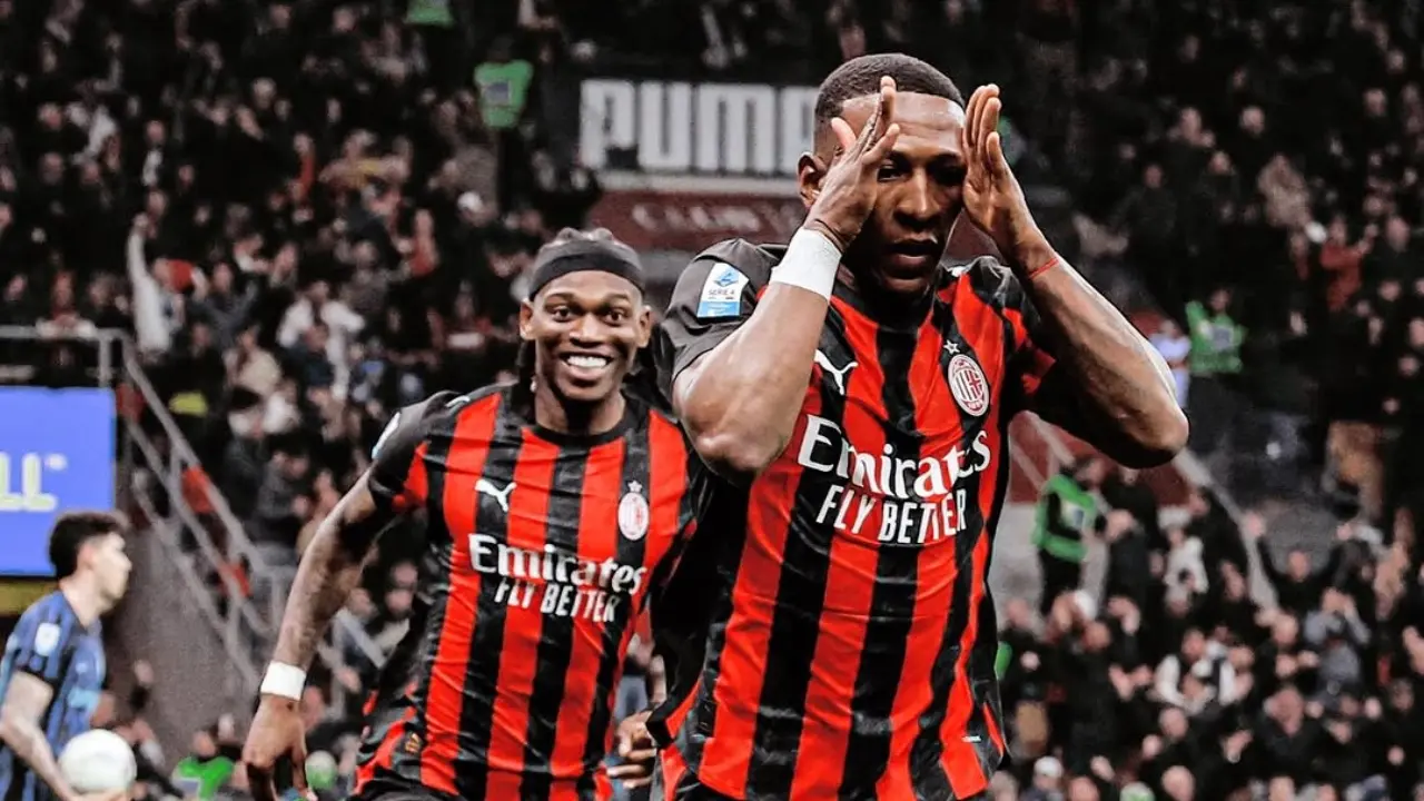 Hasil Sementara Ac Milan Vs Inter 1 0 Gol Pervis Estupi N Bawa Tuan Rumah Unggul Di Paruh Pertama