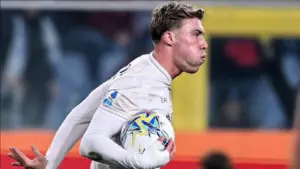 Hasil Sementara Verona vs Napoli 0-1: Sundulan Rasmus Højlund Bawa Naples Unggul Cepat