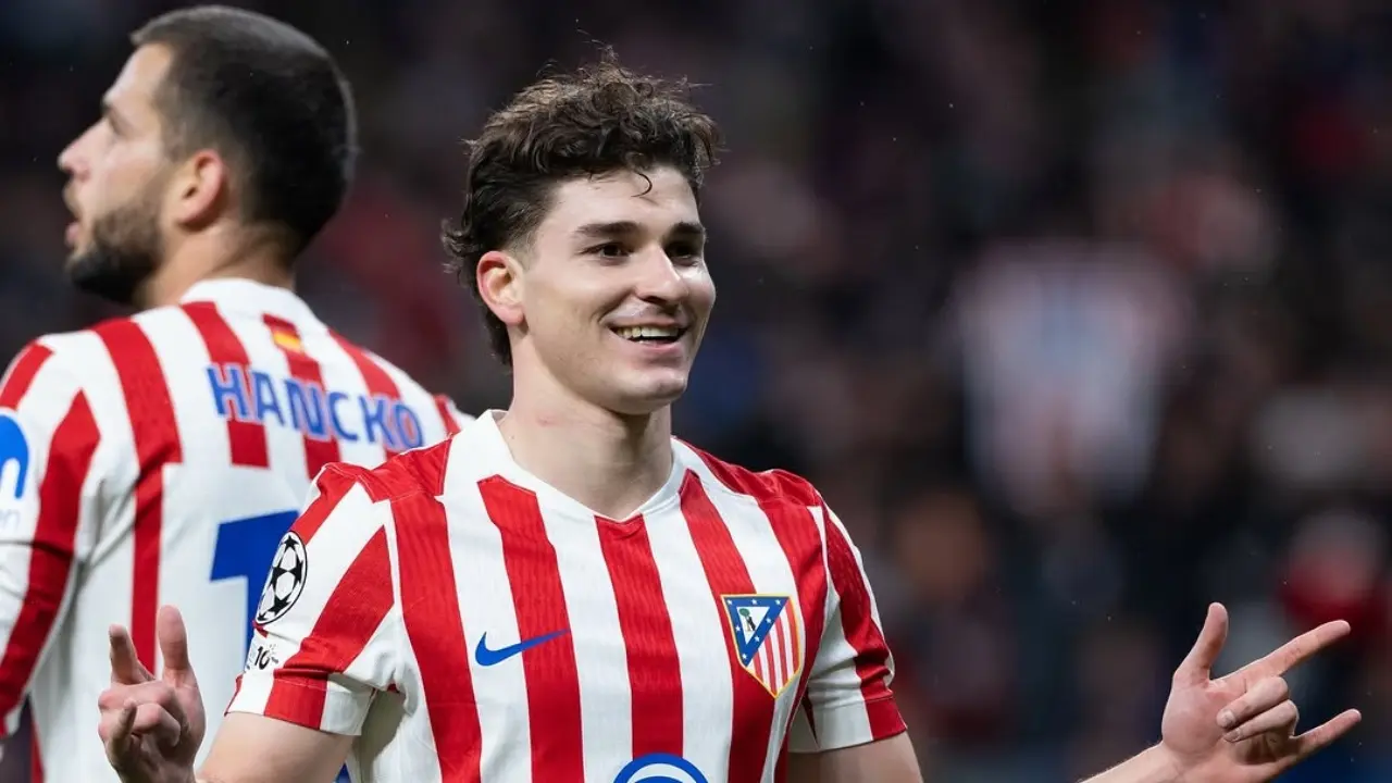Juli N Lvarez Bantah Rumor Ke Barcelona Dan Tegaskan Komitmen Pada Atl Tico Madrid