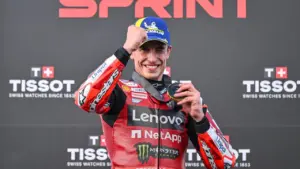 Manfaatkan Kesalahan Fatal Diggia, Marc Marquez Amankan Podium Perdana di MotoGP 2026