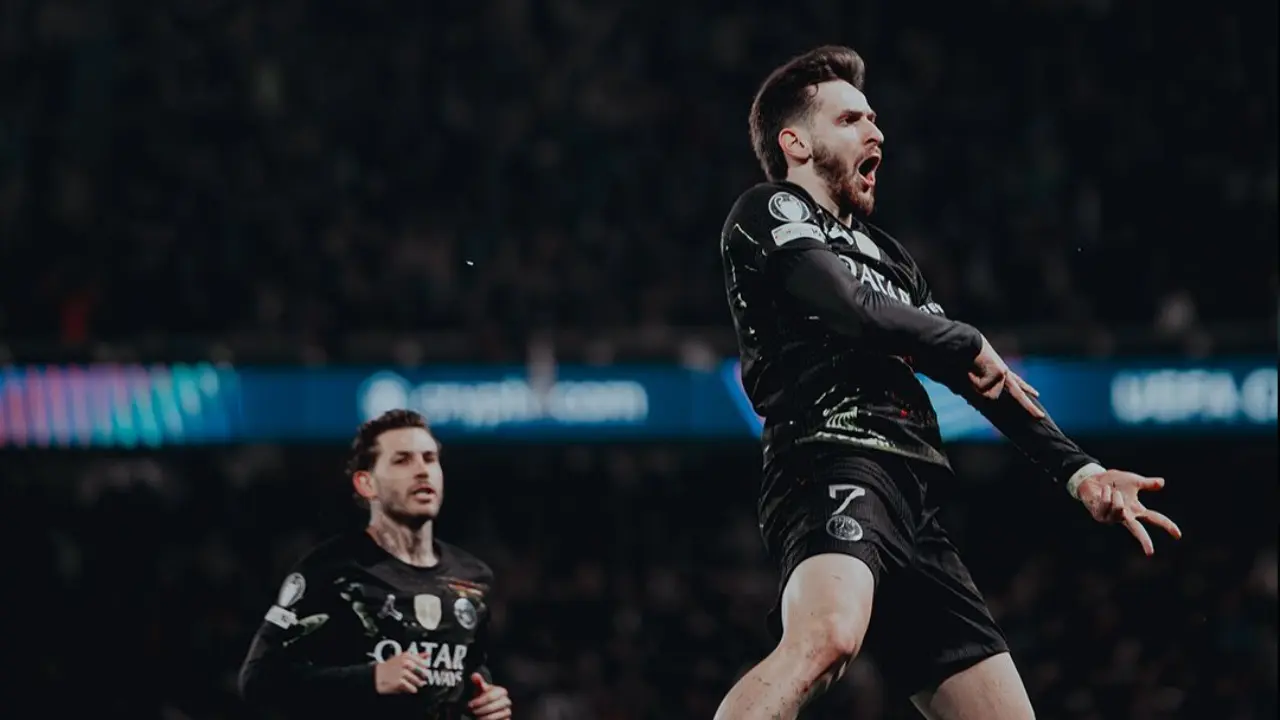 Khvicha Kvaratskhelia Jadi Man Of The Match Saat Paris Saint Germain Kalahkan Chelsea Di Liga Champions