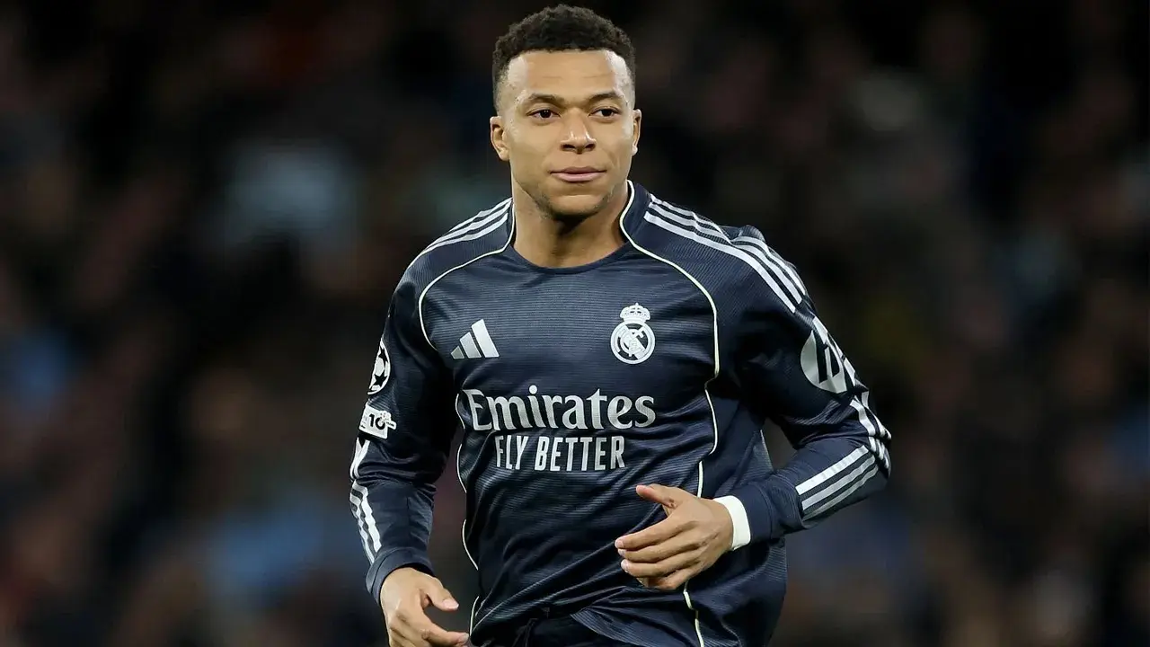 Kylian Mbappe Tegaskan Lututnya Baik Baik Saja Bantah Spekulasi Yang Beredar