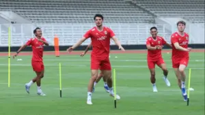 Latihan Perdana Timnas Indonesia Baru Diikuti 15 Pemain yang Hadir Termasuk Elkan Baggott