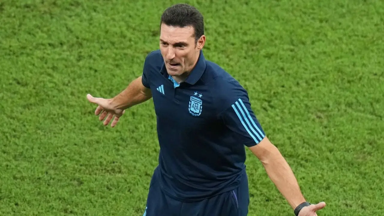 Lionel Scaloni Buka Suara Soal Kontrak Fokus Penuh Ke Piala Dunia 2026 Dan Serahkan Negosiasi Ke Agen